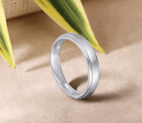 Floral Design Silver Ring